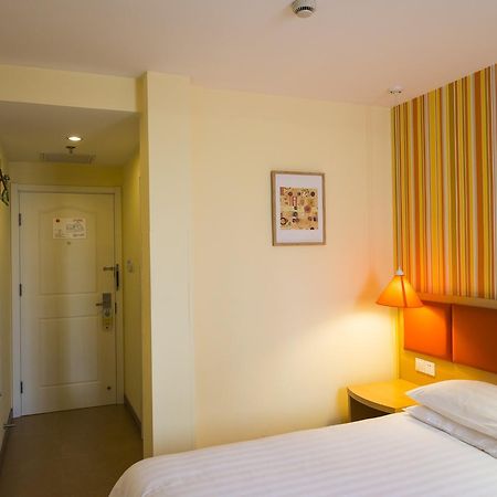 Home Inn Shanghai Xujiahui Road Mengzi Road Luaran gambar