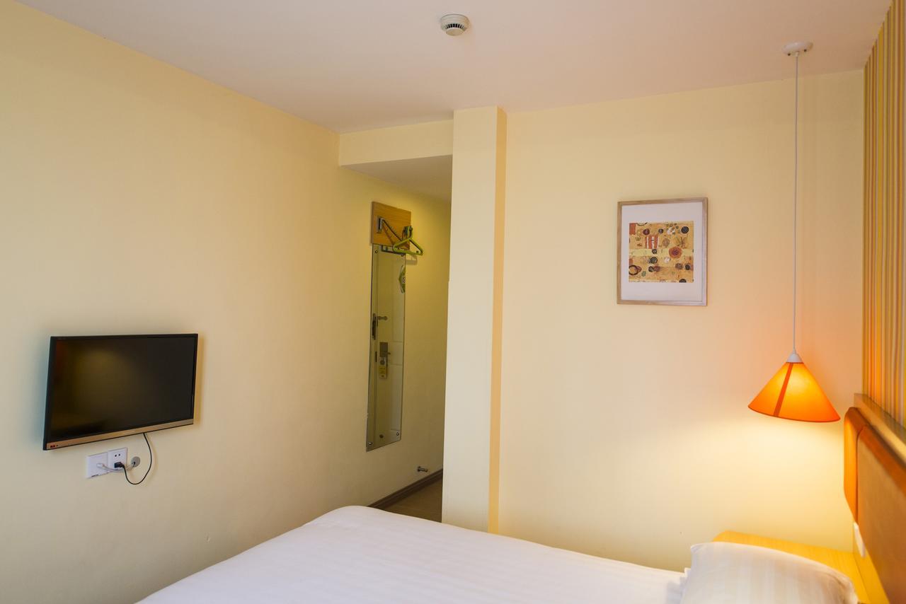 Home Inn Shanghai Xujiahui Road Mengzi Road Luaran gambar